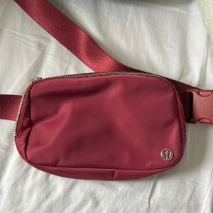 Lululemon belt bag